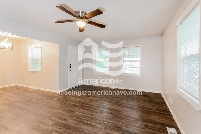 Photo - 1933 Dequincy St