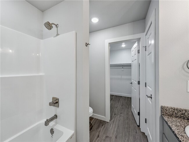Photo - 6611 NW Altus St