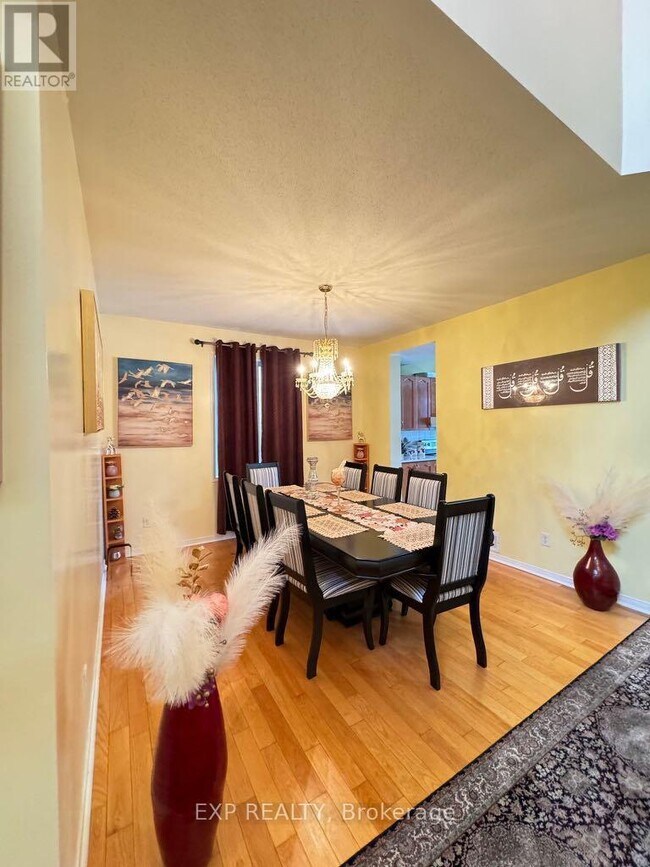 Photo - 2086 Ricardo St