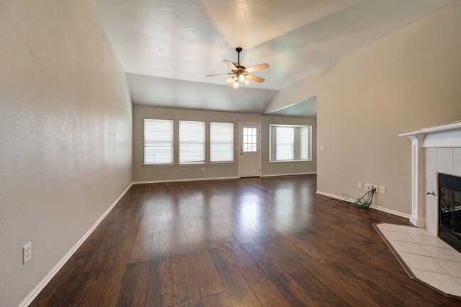 Photo - Charming 3-Bedroom, 2-Bath Home Next to Broadmoore Elementary!