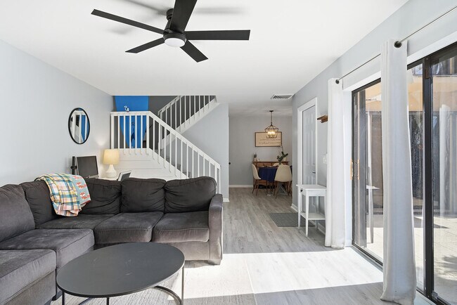 Photo - 6818 68th Way