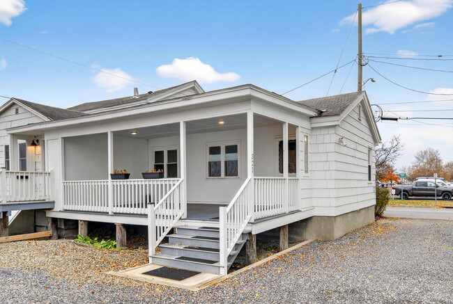 Photo - 321 N Fulton St