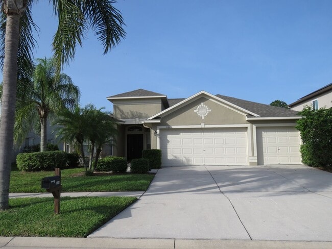 Large 4/2/3 Home renting $2800. month. - Large 4/2/3 Home renting $2800. month.