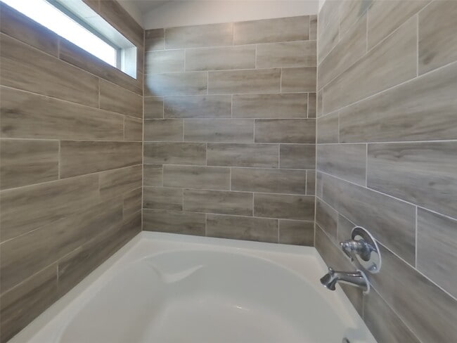 Photo - 9845 Gln Brk Ln