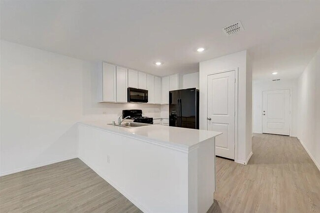 Photo - 11707 Arkoma Dr