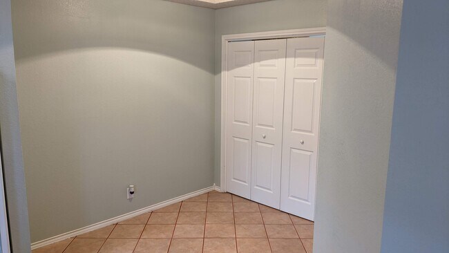 Photo - 1820 Mercer St