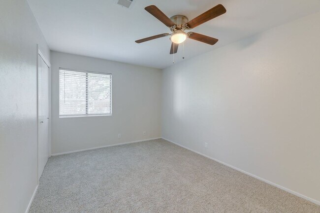 Photo - 12603 Teague Trail Unit B