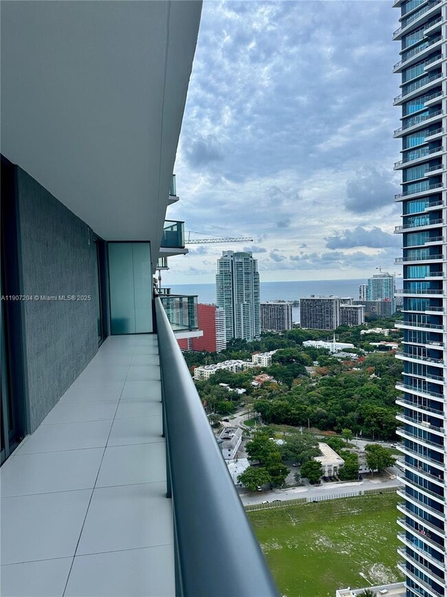 Photo - 1300 S Miami Ave Unidad 3410