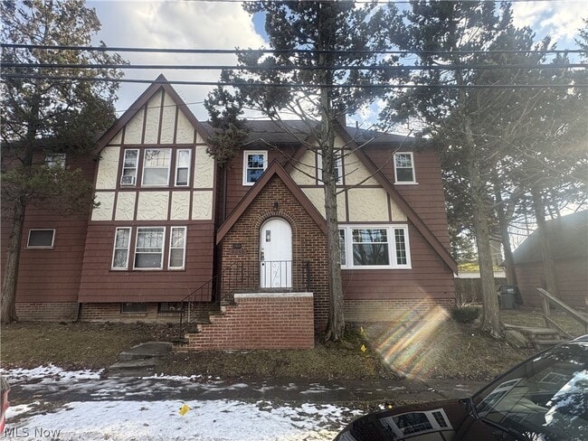 Photo - 4058 Ardmore Rd