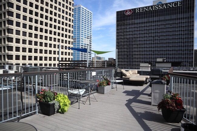 Photo - 110 N 3rd St Unit #711