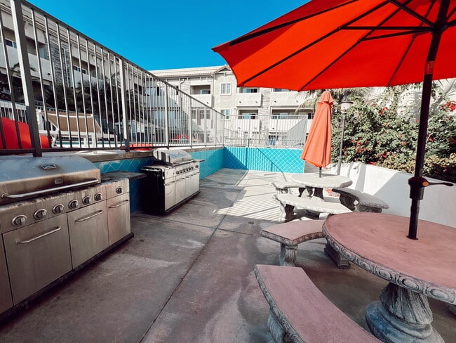 Villas at Valley Glen