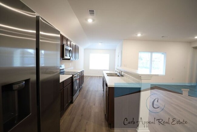 Photo - Move in special $950!! New construction in Jonesboro - beautiful 3 bed / 2 bath home - Nettleton!