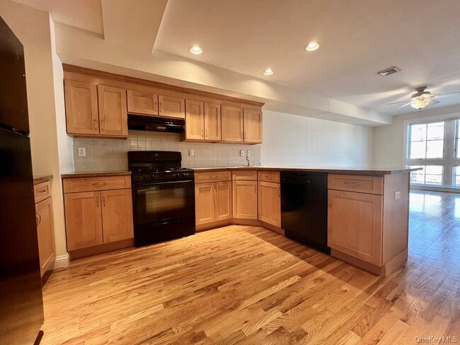 Photo - 2 E Main St Unit 7