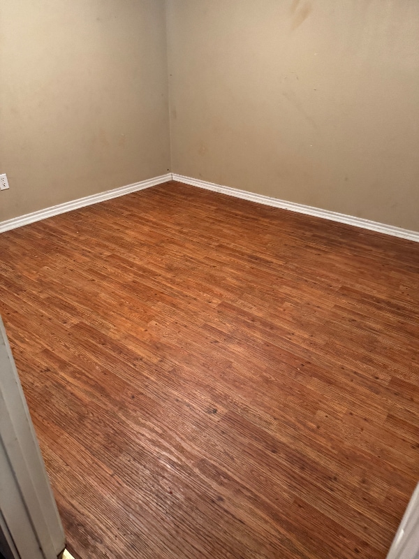 Photo - 750 Bonham St Unidad 220