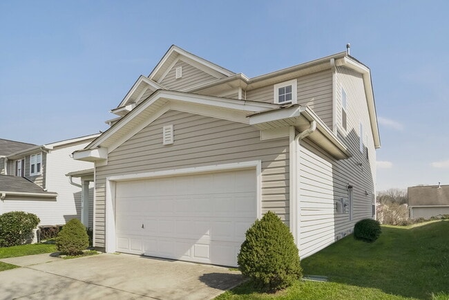 Photo - 13636 Coram Pl