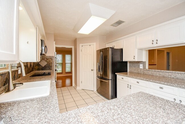 Photo - 21106 Park Mt Dr