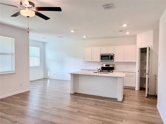 Photo - 1200 Mahogany Ln