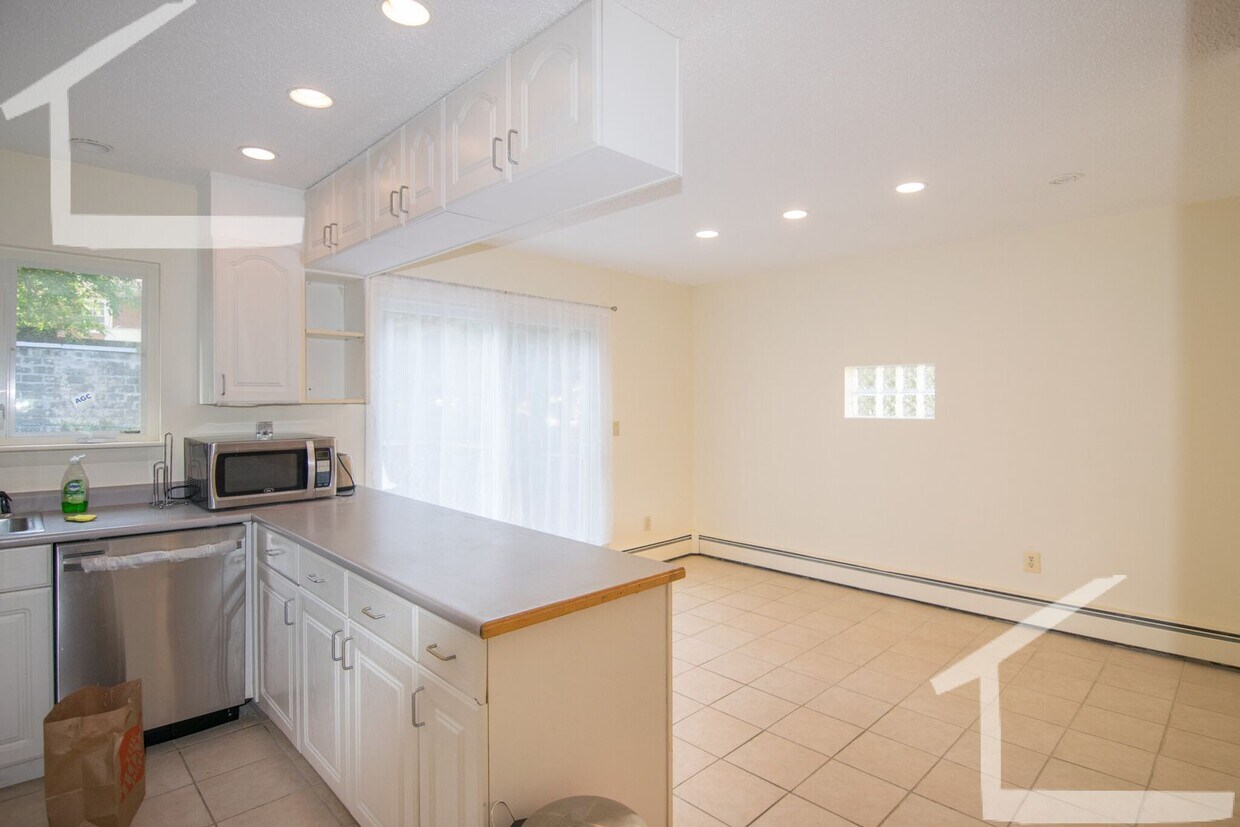 Photo - 144 Thorndike St #148 Brookline MA 02446