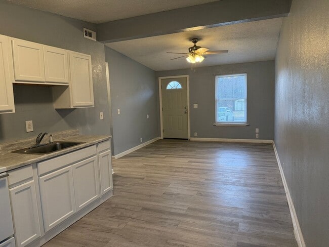 Photo - 155 Tamarack Dr Unit 155 Tamarack Dr. s 4