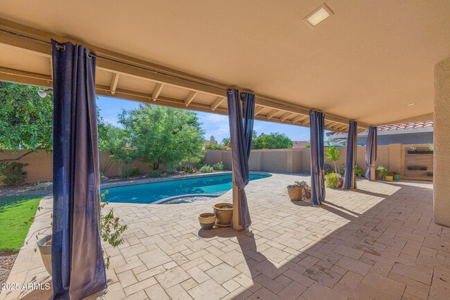 Photo - 5903 E Paradise Ln