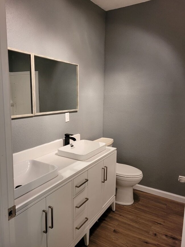 Photo - N 14th Street Unit 1112