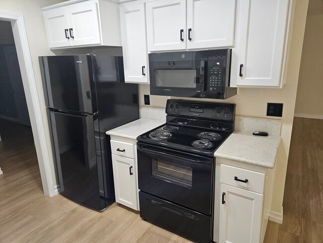 Building Photo - 8649 Lake Murray Blvd Unit #4