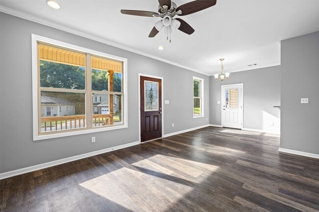 Photo - 3 Bedroom Home Walkable to Downtown Zebulon