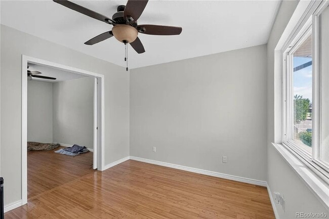 Photo - 361 Dakin St