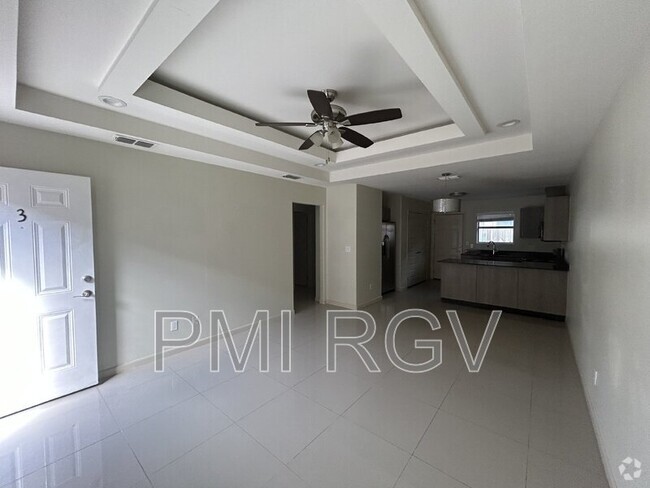 Building Photo - 1207 Upas Dr Unit 4 Rental
