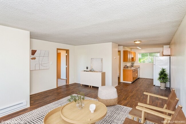 Hillsider 50 Apartments