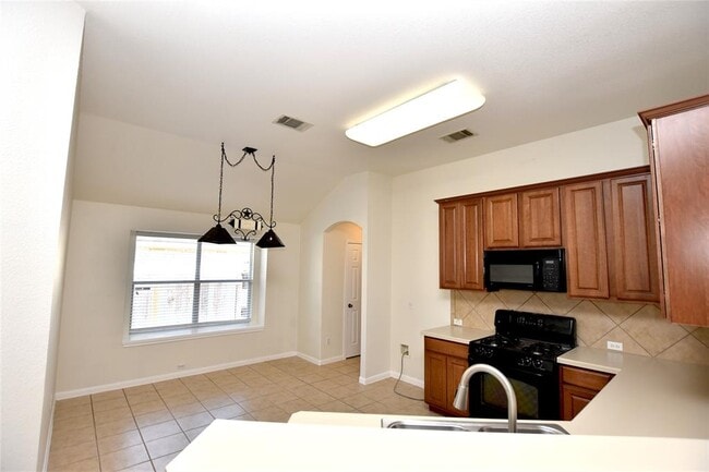 Photo - 4110 Meadow Bluff Way