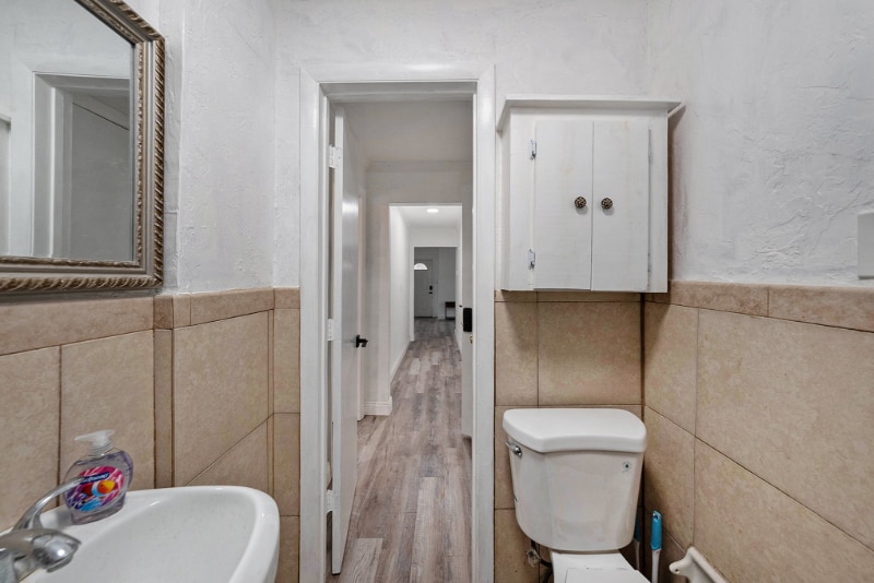 Photo - 3216 71st Ave N