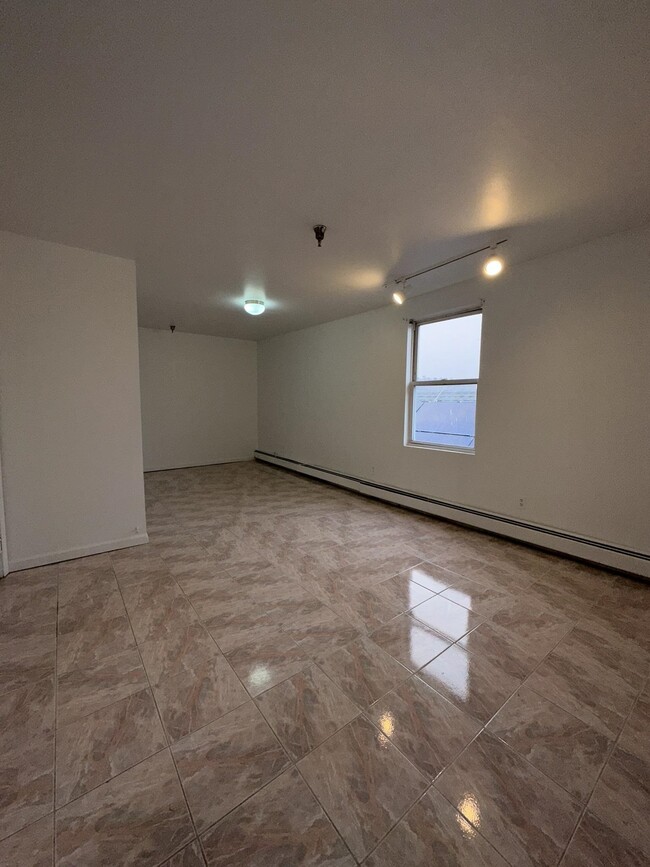Photo - 686 John F. Kennedy Blvd Apartment Unit 3