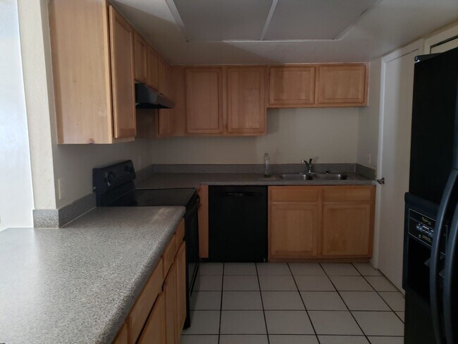 Photo - 9825 Turf Way Unit #2