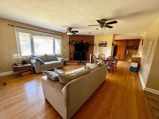 Photo - Comfortable Christiansburg Home with Great Location