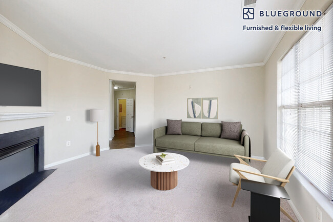 Building Photo - 2350 26th Ct S Unit FL1-ID8008A