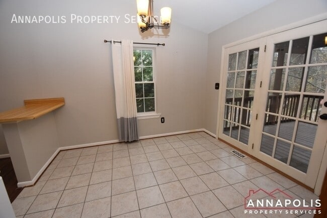 Photo - 130 Dennis Rd