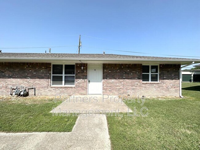 Photo - 107 N Pine Ave