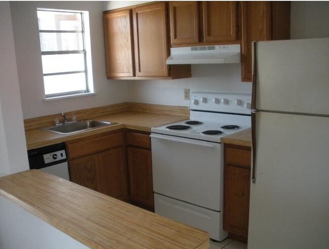 Cocina - San-Lyn Apartments