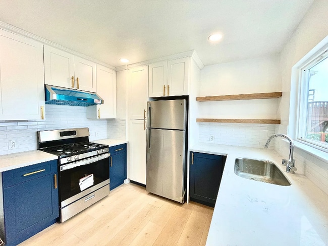 Photo - 544 Vista Mar Ave