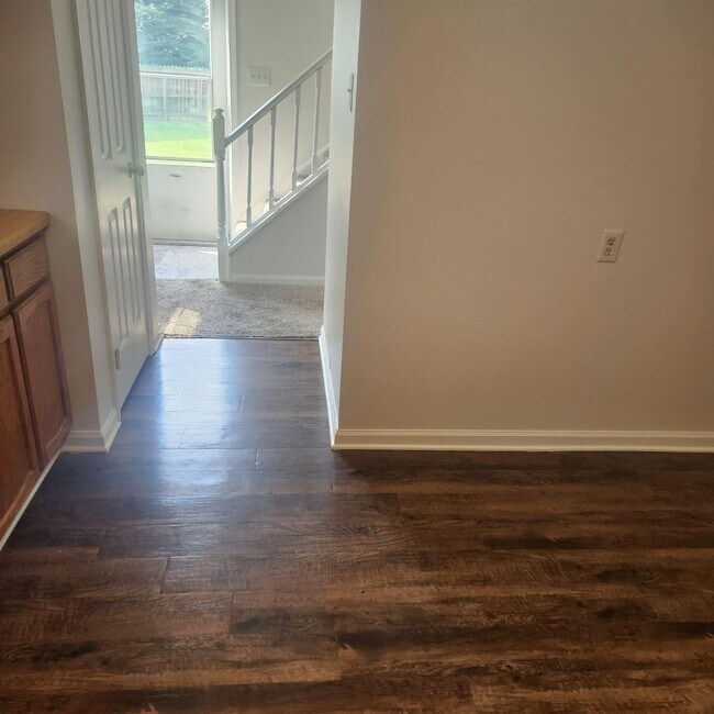 Photo - 115 Cardinal Acres Dr