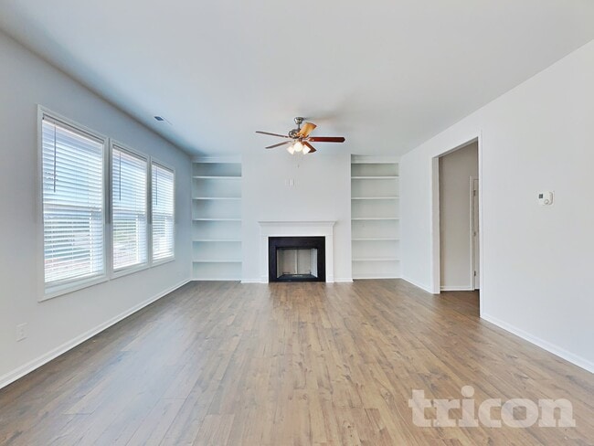 Photo - 181 Brisbane Dr