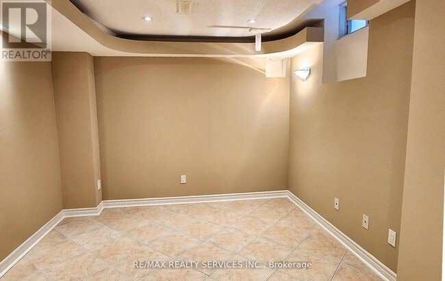 Photo - 387 Rocca Ct