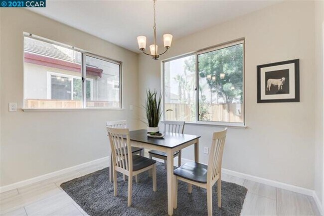 Photo - WONDERFUL SINGLE STORY DISCOVERY BAY CUL DE SAC LOCATION! COMPLETELY REMODELED HOME!!