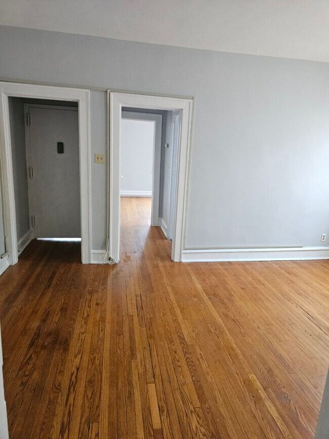 Photo - LaMonte Apartments