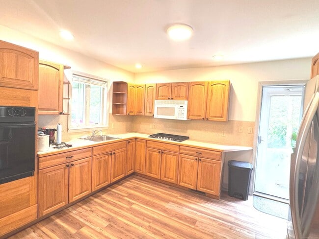 Photo - 114 Palmer Rd