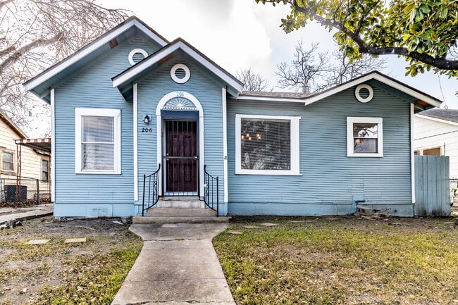 Building Photo - 206 Hoover Ave