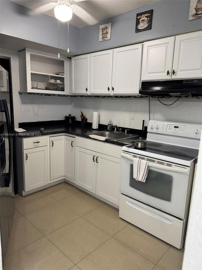 Photo - 1701 NE Miami Gardens Dr Unit 216