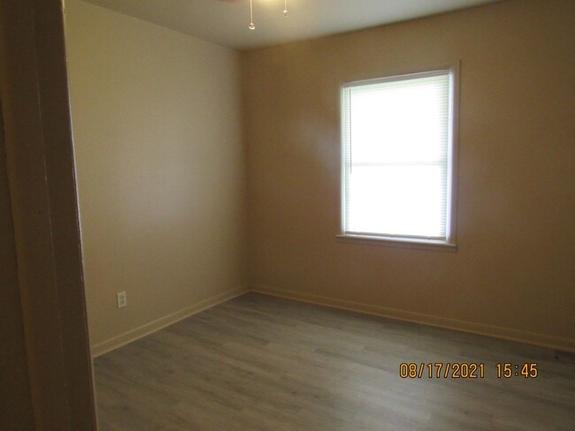 Photo - 3802 NW Dearborn Ave