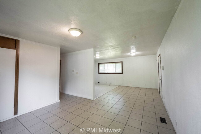 Charming 3-Bedroom Gem in Indianapolis